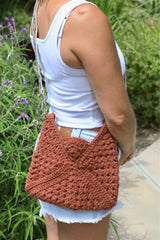 Not So Granny Bag (Crochet) thumbnail