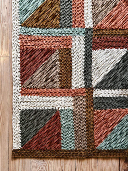 NOTCONVENTIONAL wool×quilt layered Crochet Kit - MODular Crochet Quilt – Lion Brand Yarn