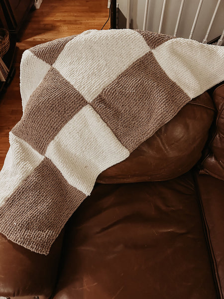 Knit Kit - The Checkmate Throw