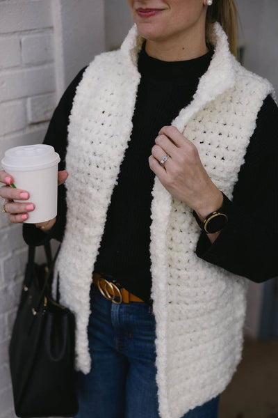 leinvände Mix Yarn Crochet Vest ホワイト Crochet Kit - Cozy Collared Vest – Lion Brand Yarn