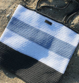 Crochet Tote On The Sand thumbnail