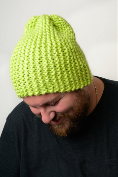 InstaKnit™ Sideways Hat (Knit) – Lion Brand Yarn