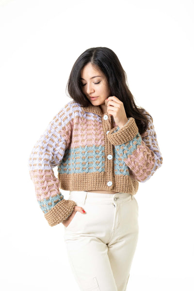 Cropped Cable Cardi (Knit) – Lion Brand Yarn