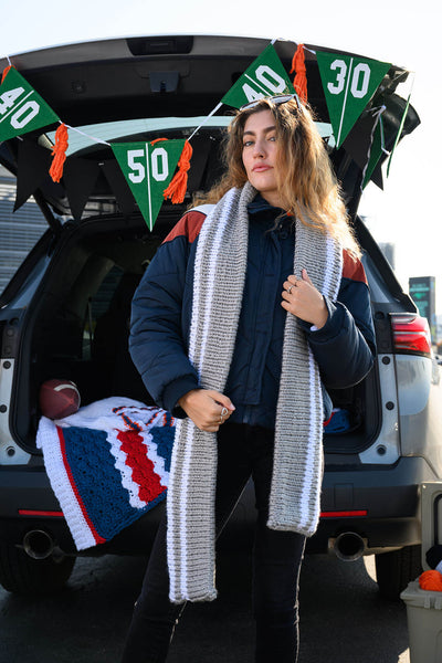 Varsity Knit Scarf (Knit) – Lion Brand Yarn