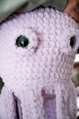 closeup of octopus thumbnail