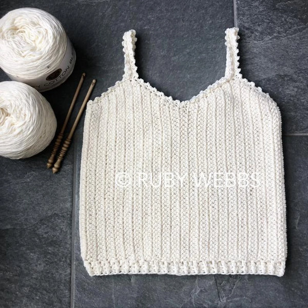 The Juliette Top (Crochet) – Lion Brand Yarn