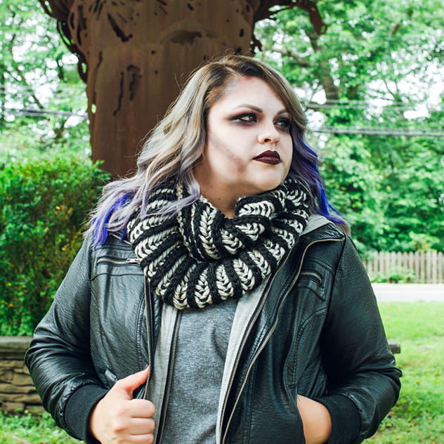 Midnight Brioche Cowl (Knit)