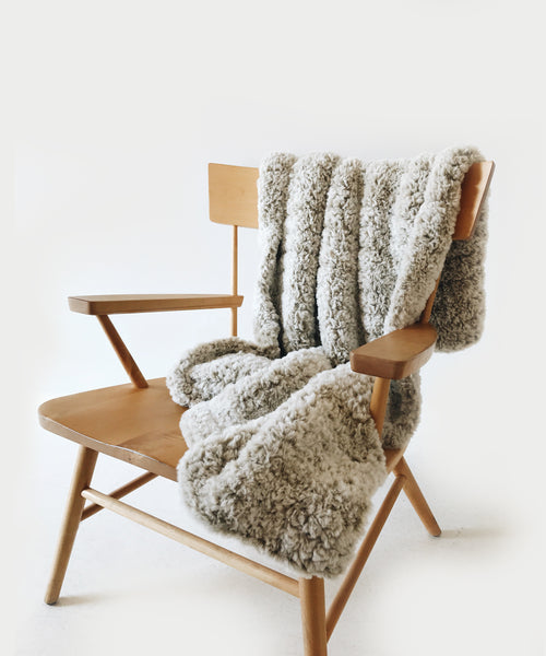 10 of My Favorite Chunky Knit Blanket Kits 6 Knit Kit - Paix Throw