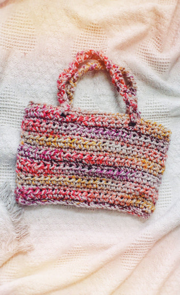 Crochet Kit - Tie Strap Granny Square Bag – Lion Brand Yarn