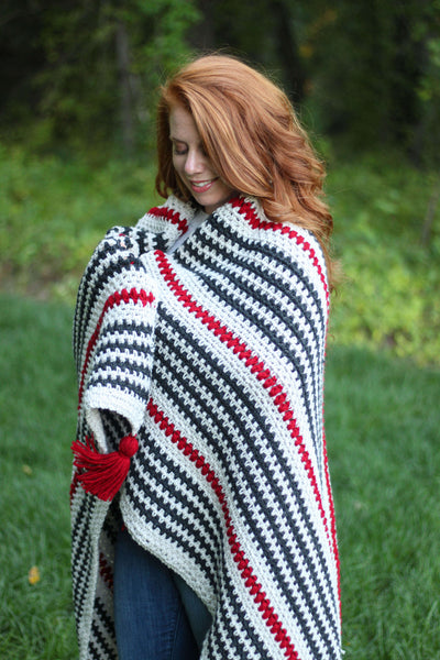 Crochet Kit Yuletide Throw – Lion Brand Yarn