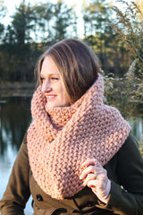 Crochet Kit - Chunky Infinity Cowl image 3 thumbnail