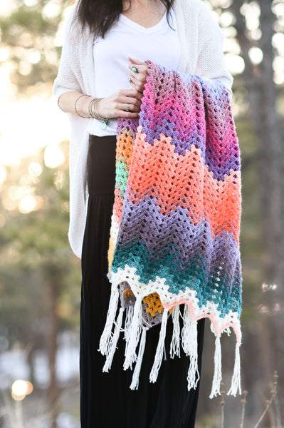 Crochet Kit - Flowers in the Sand Throw – Lion Brand Yarn