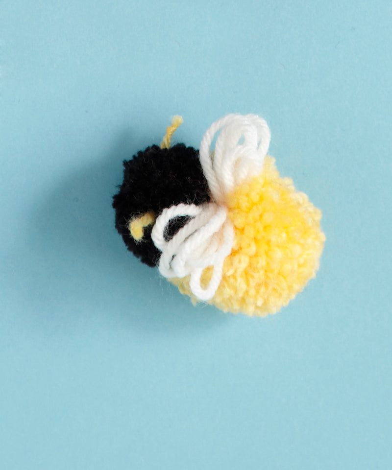 Pom Pom Bee Pattern (Crafts) - Version 1