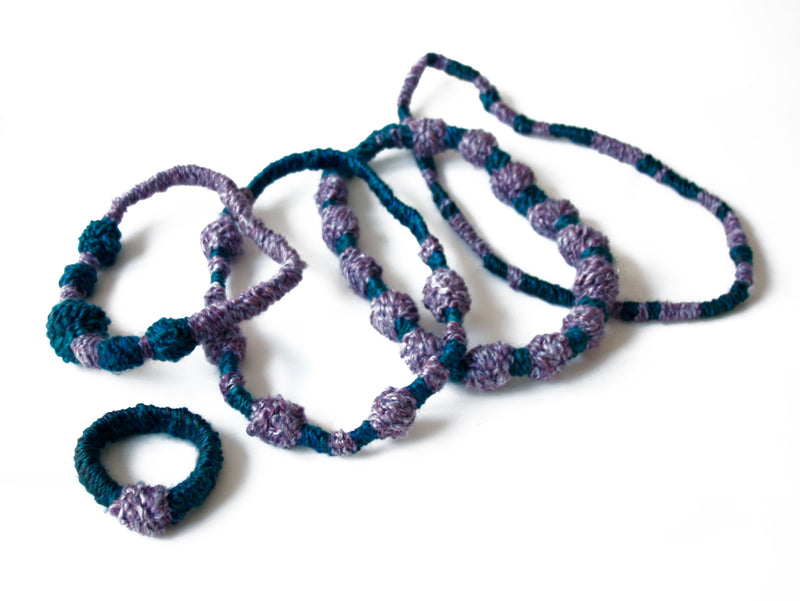 Star Street Necklace and Bracelet Pattern (Crafts)