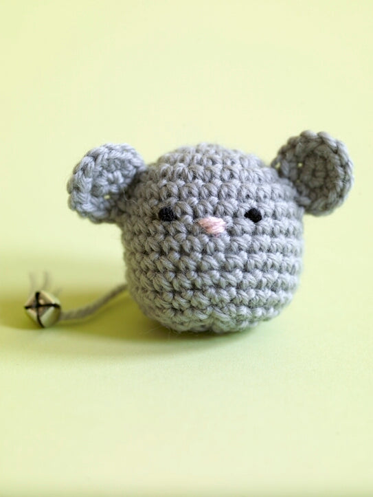 Amigurumi Mouse Cat Toy Pattern (Crochet)