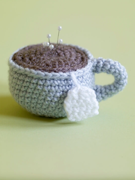 Amigurumi Tea Cup Pincushion (Crochet)