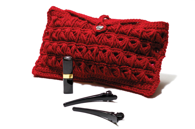 Broomstick Lace Clutch (Crochet)