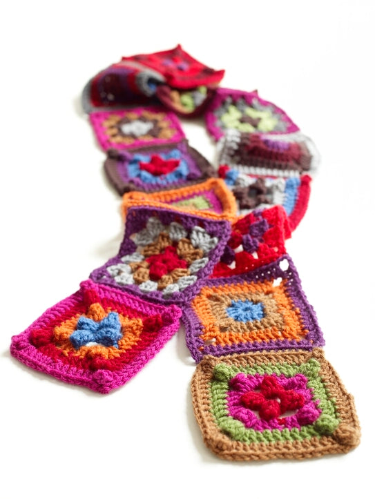 Granny Squares Scarf Pattern (Crochet)