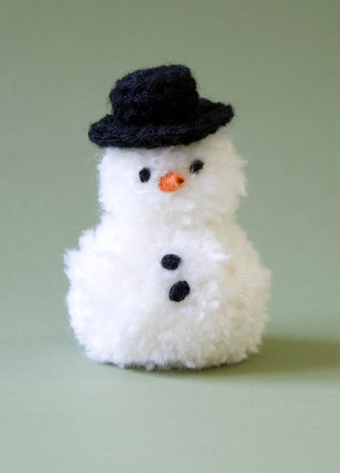 Holiday Snowman (Crochet)