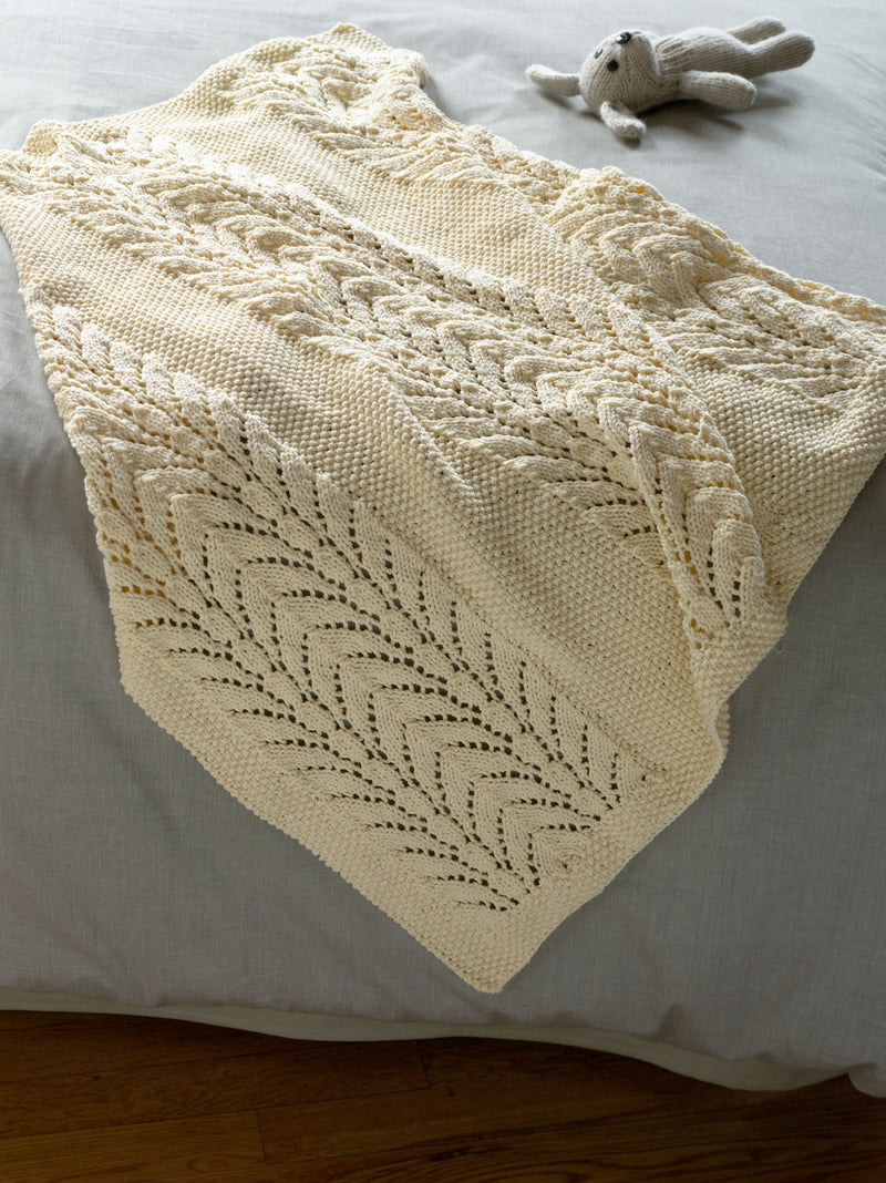 Classic Lace Baby Throw Pattern (Knit)