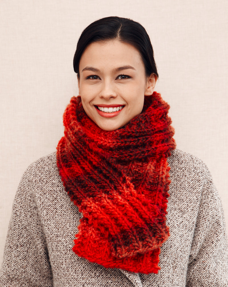 Snuggly Ribbed Scarf (Knit)