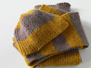 Stripes of Gold Beanie Hat and Scarf Pattern (Knit)