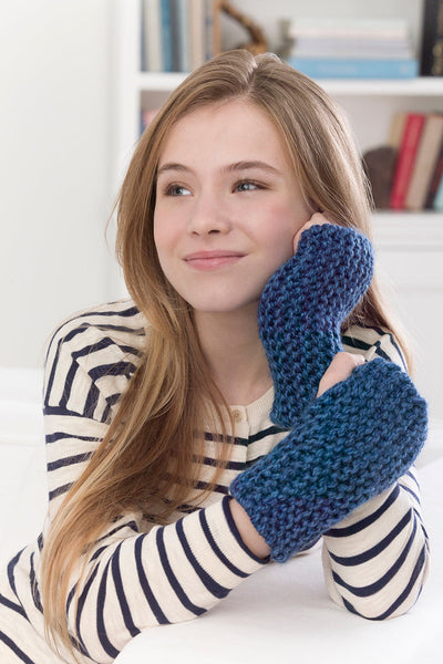 Garter Stitch Wristers (Knit) – Lion Brand Yarn