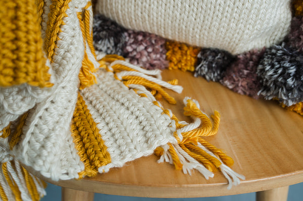 HiyaHiya Aluminum Crochet Hooks (Sizes A/B to N/P) – Lion Brand Yarn