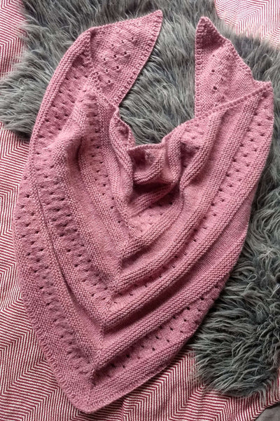 Costa Eyelet Shawl (Knit) – Lion Brand Yarn