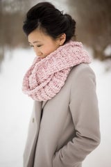 Crochet Kit - Velvet Ribbed Cowl thumbnail