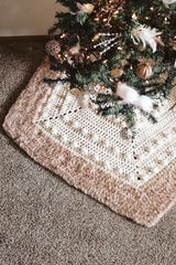 Crochet Kit - Solstice Tree Skirt thumbnail