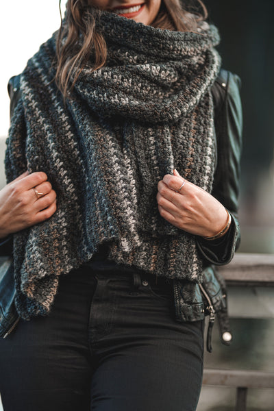 Crochet Kit - Bernard Houndstooth Scarf – Lion Brand Yarn