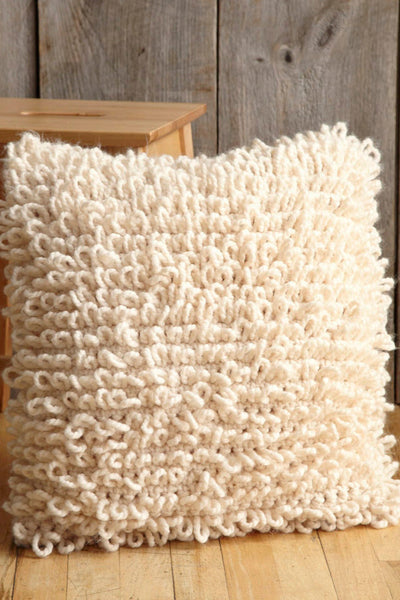 Loop Stitch Pillow Pattern (Crochet) – Lion Brand Yarn