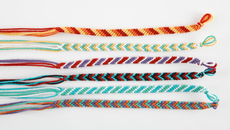 Friendship Bracelets Pattern (Crafts)