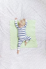 Granby Baby Blanket (Knit) thumbnail