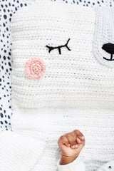 Arctic Cub Baby Mat (Crochet) thumbnail