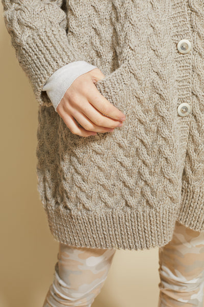 Dotsdale Cardigan (Knit) – Lion Brand Yarn