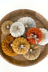 LBY083 The Feather Pumpkin Pattern - 2 (2) thumbnail