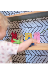 Elephant finger puppet LB (2) thumbnail