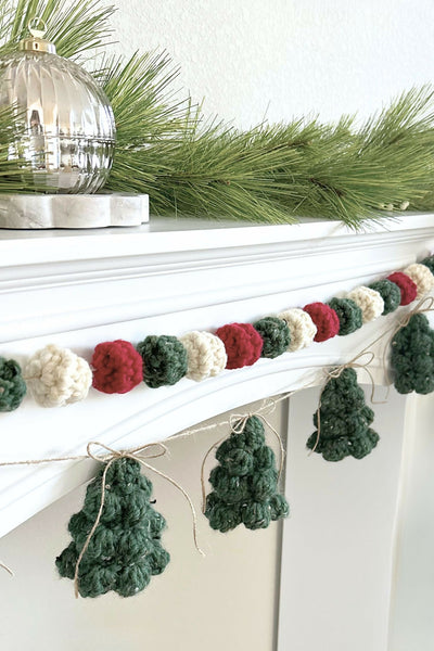 Christmas Tree Garland Crochet - Lion Brand