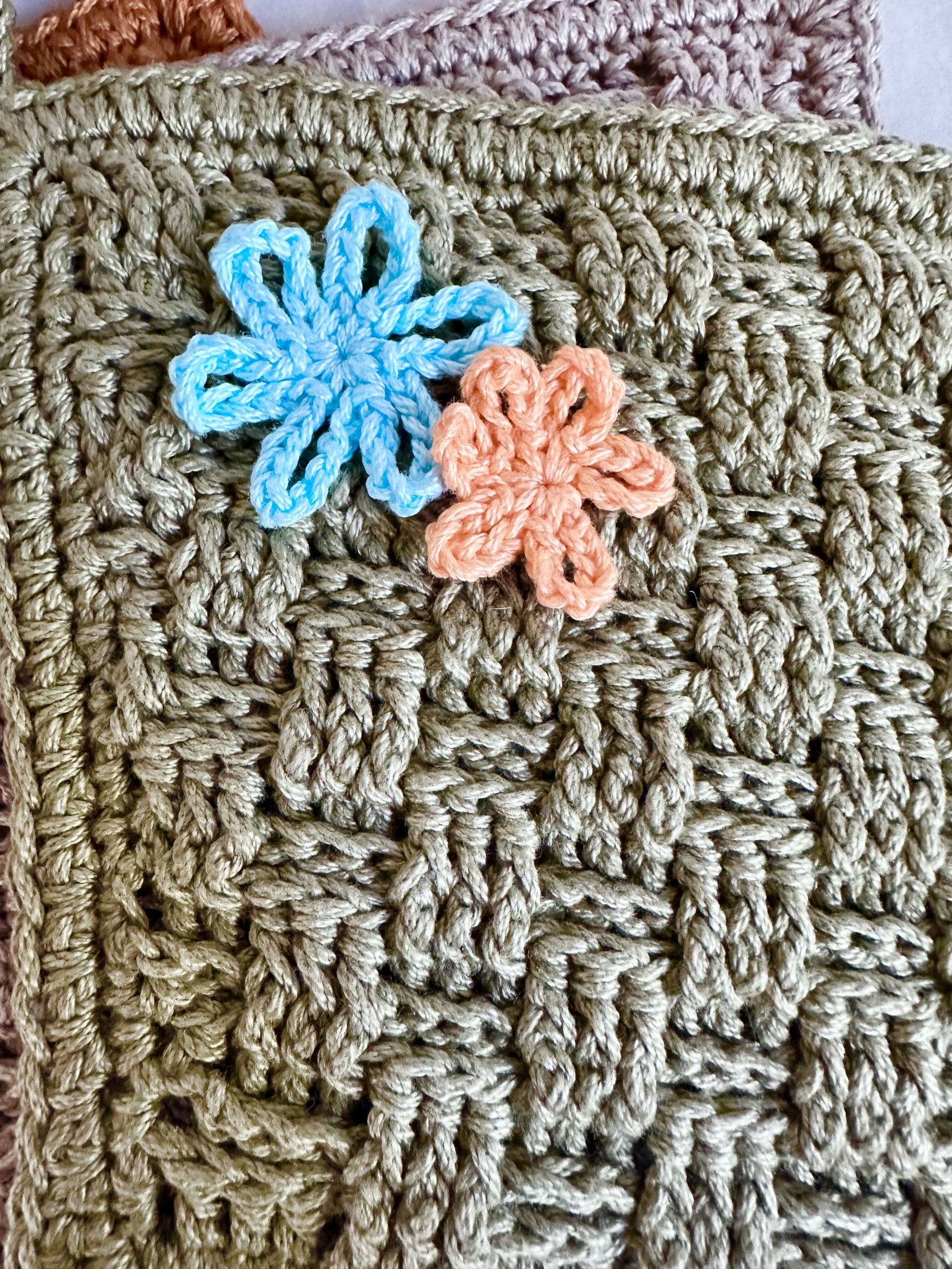 Wicker Basket Trivet or Potholder (Crochet) – Lion Brand Yarn