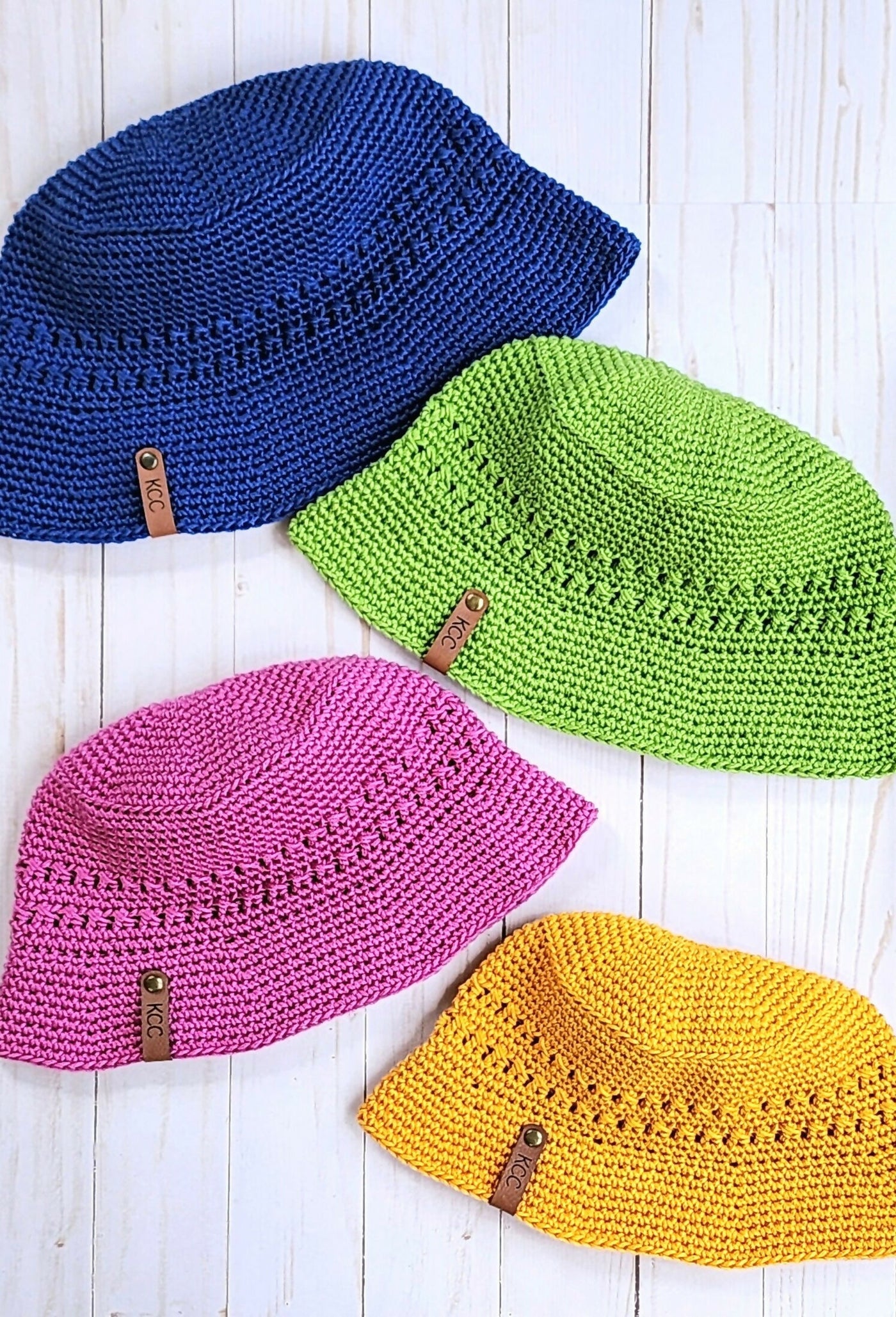 Summer City Bucket Hat (Crochet) – Lion Brand Yarn