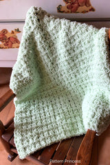 Quick and Easy Baby Blanket thumbnail