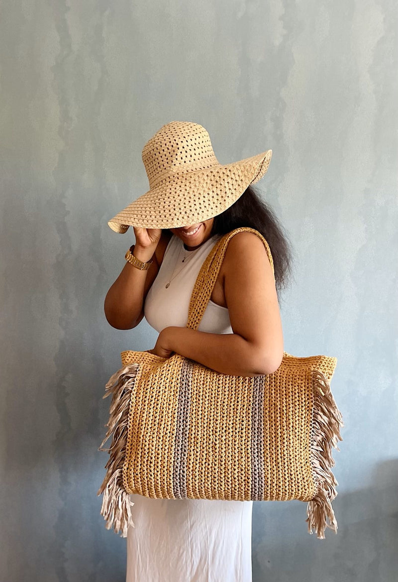 Crochet Kit - Lotus Beach Bag – Lion Brand Yarn