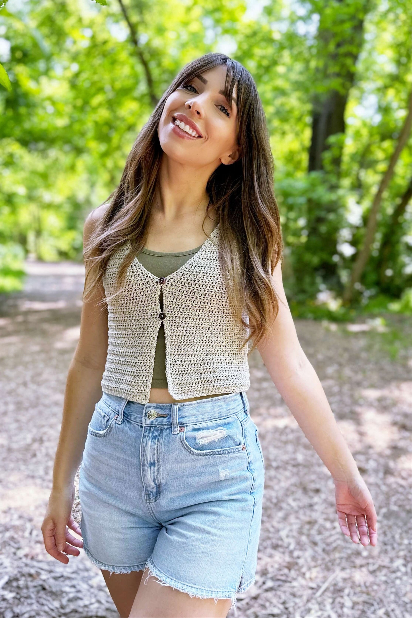 Crochet Kit - The Sunnyside Vest – Lion Brand Yarn