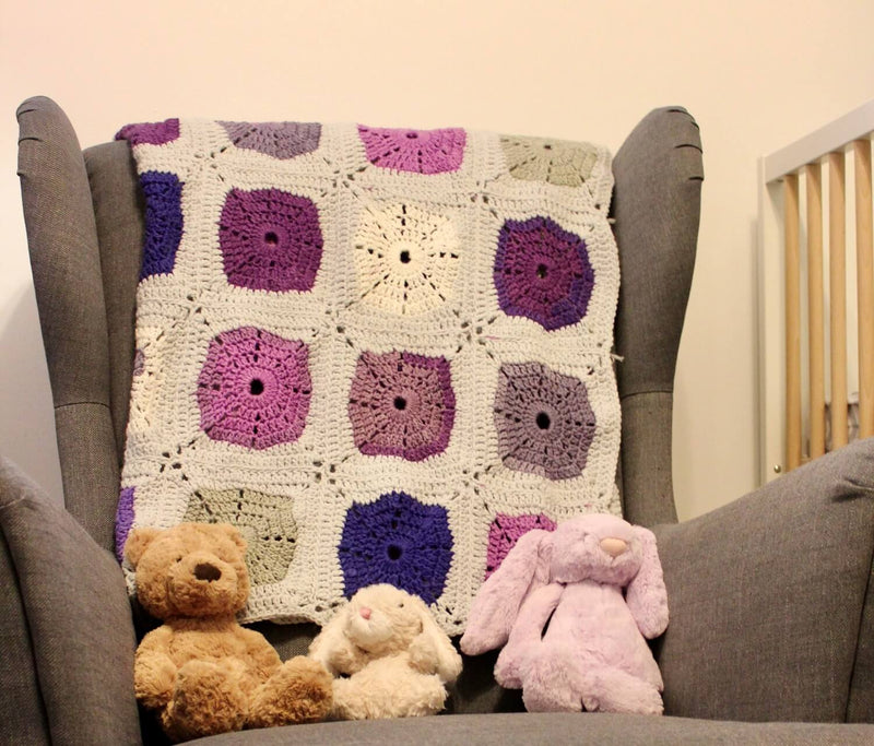 Crochet Kit - The Kingston Bobble Blanket – Lion Brand Yarn