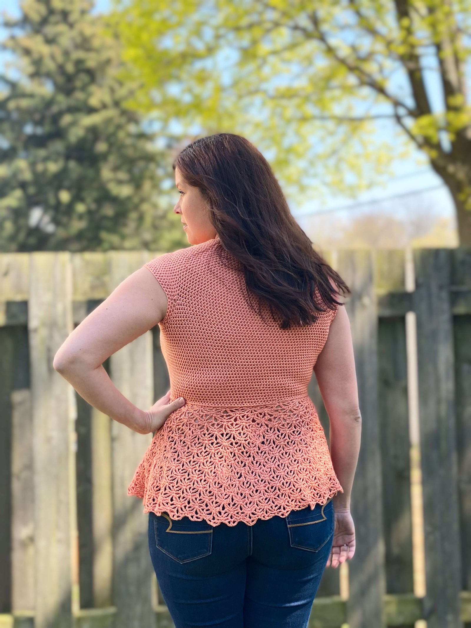 crochet peplum dress Amelia Peplum by @yala__stitched is a perfection. The gentle touch of soft blue edging on each granny square gives it a dainty and charming look. This is a beginner-friendly pattern. So, If