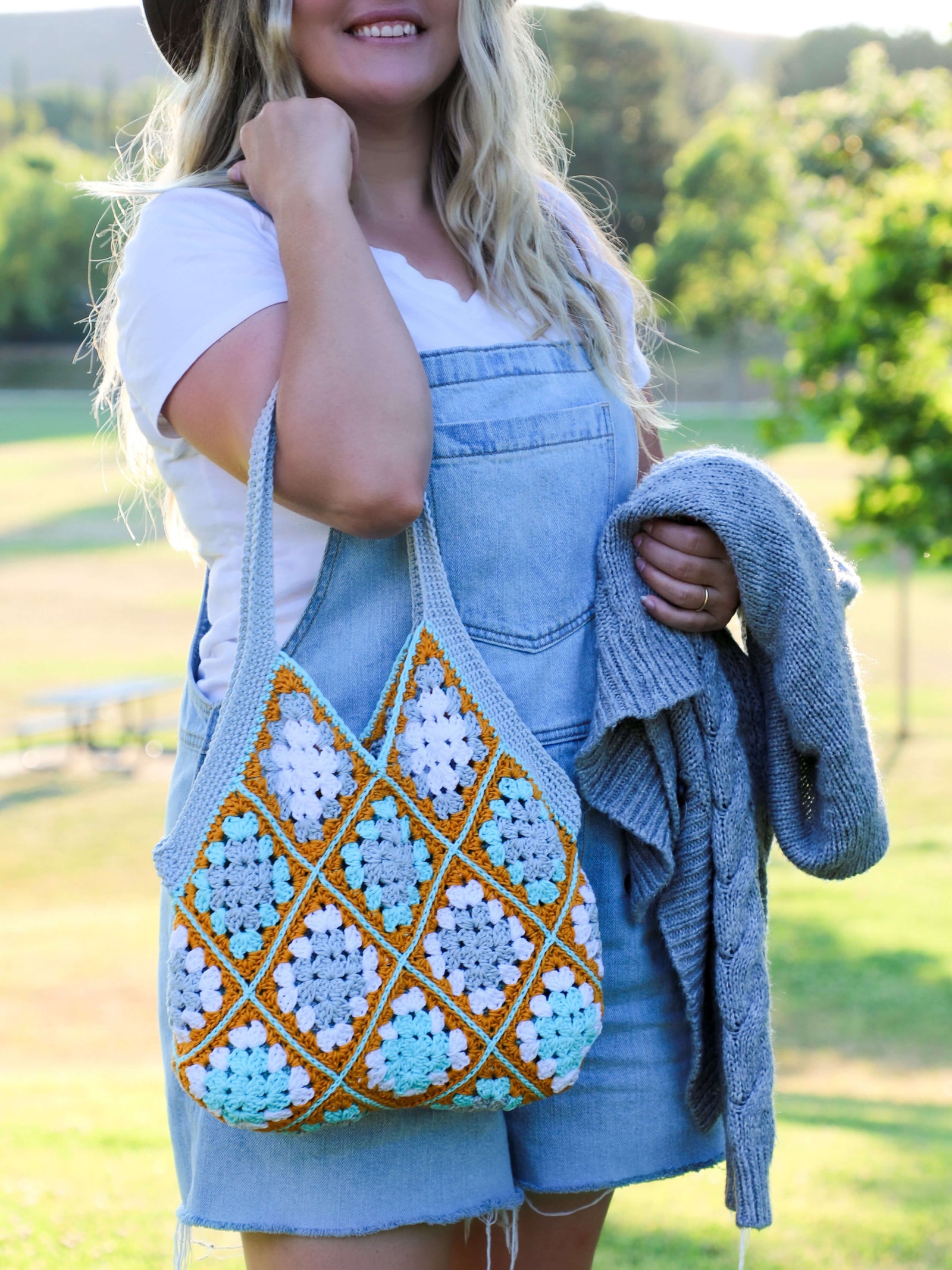 Crochet Kit - Tote on the Go – Lion Brand Yarn