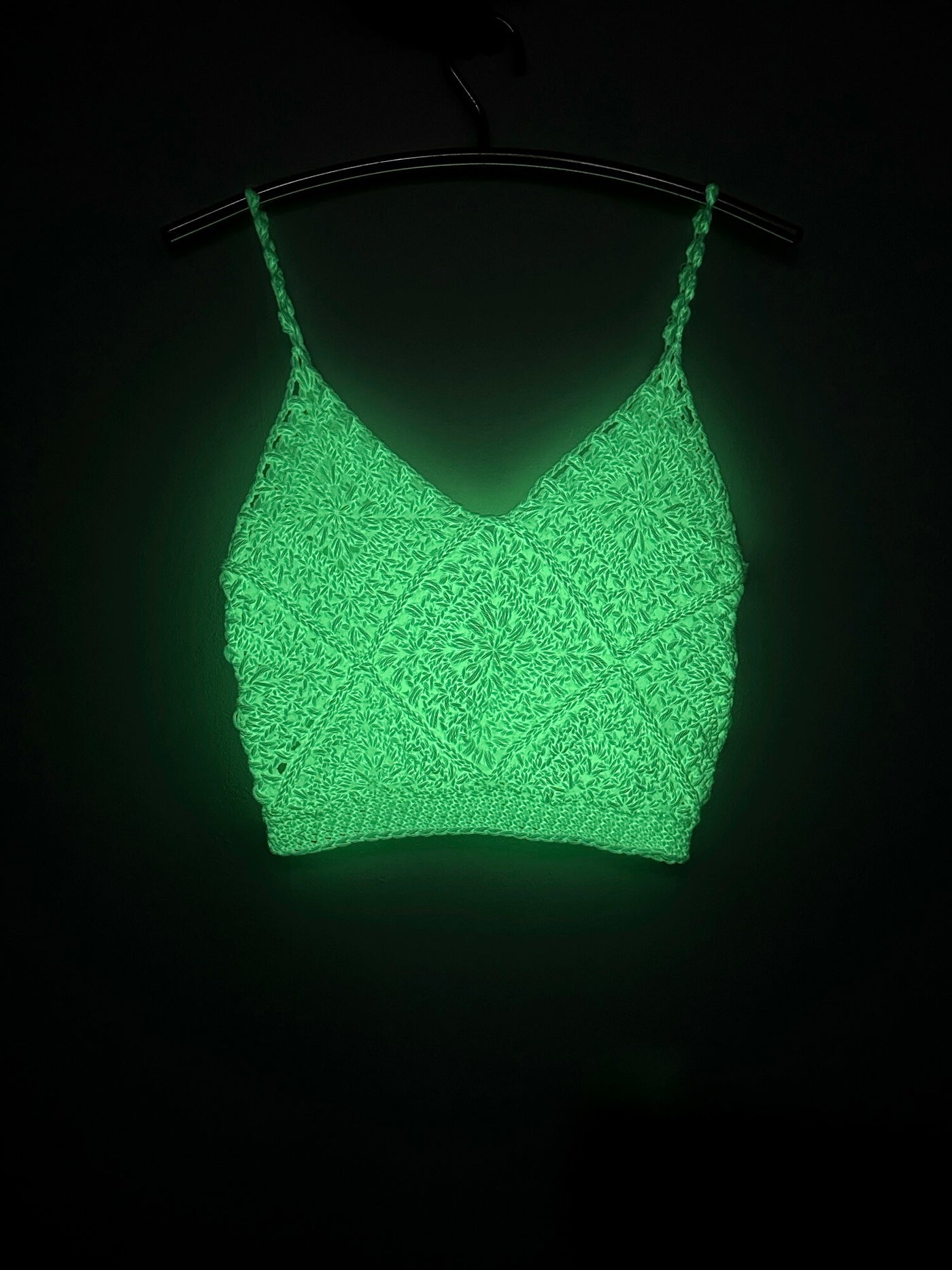 Crochet Kit - Tulip Square Glow Top – Lion Brand Yarn