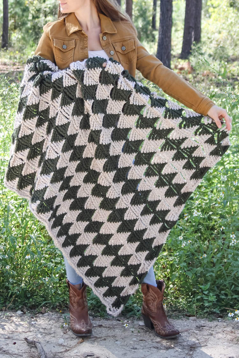 Crochet Kit - Zig Zag Triangle Blanket